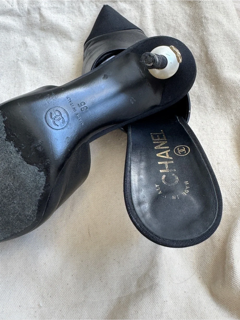 Chanel 2019 Interlocking CC Logo Mules Black Size 35